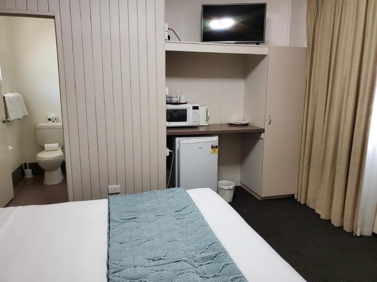Windsor Hotel Motel Dalby Exterior foto